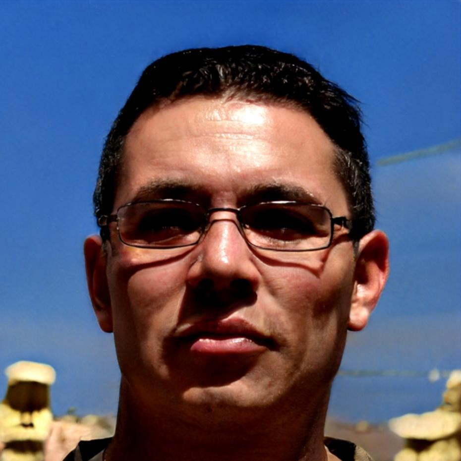 Hoàng Minh Tuấn, Manufacturing Director